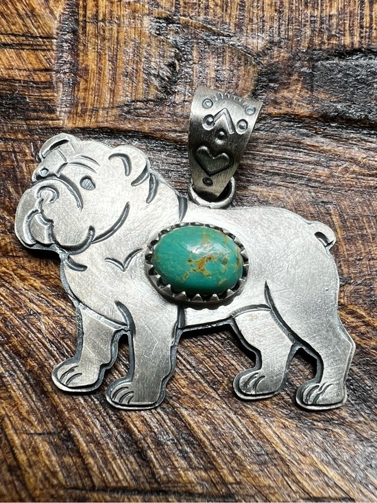 Hand Crafted Jewelry - Sterling Silver Kingman Turquoise Bulldog Dog Pendant